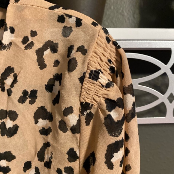 A New Day Leopard Blouse - Picture 3 of 5